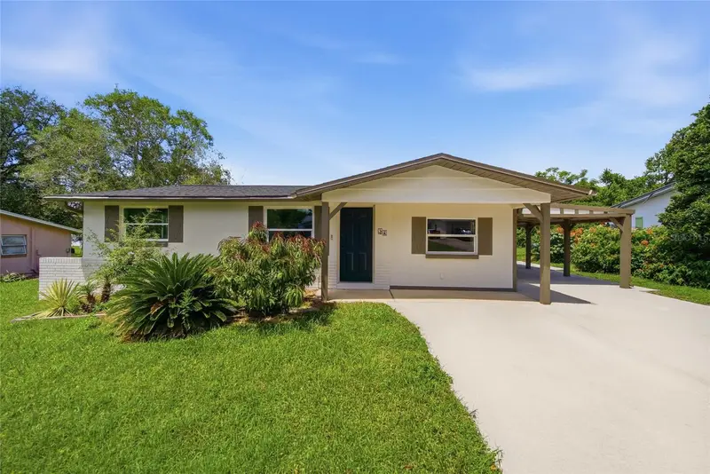 52 S Jefferson St, FL