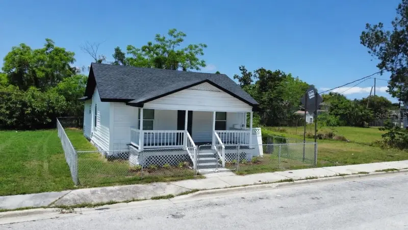 204 Garden Ave, FL