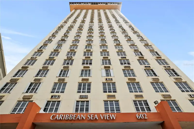 602 Fernandez Juncos #903, PR