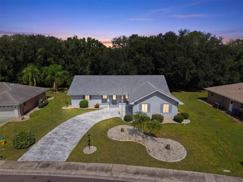1803 New Bedford Dr, FL