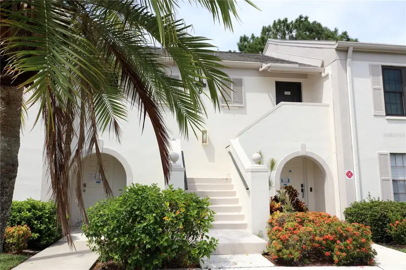 2465 Heron Ter #202b, FL