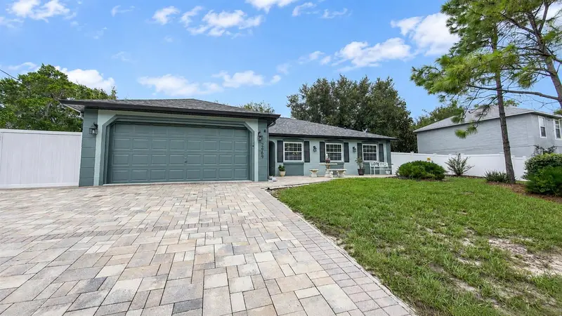 2469 Lackland Ave, FL