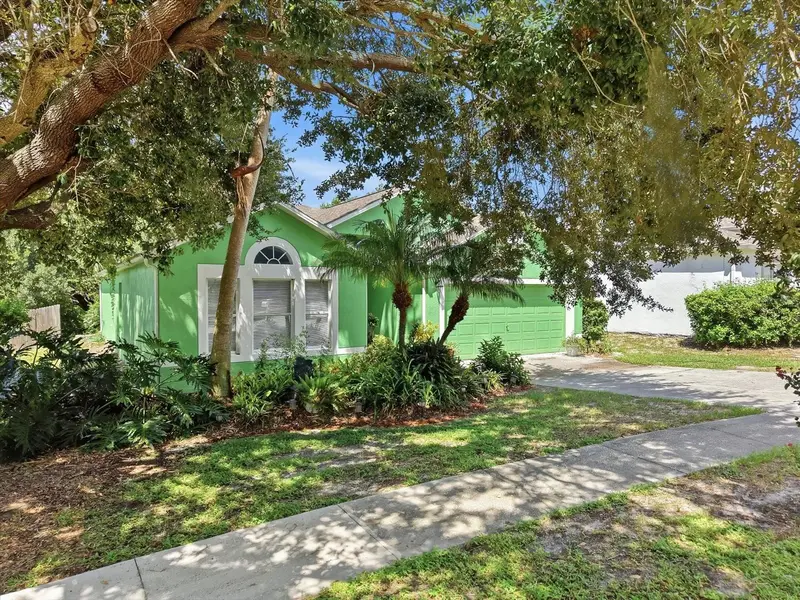 809 Rocky Mountain Ct, FL