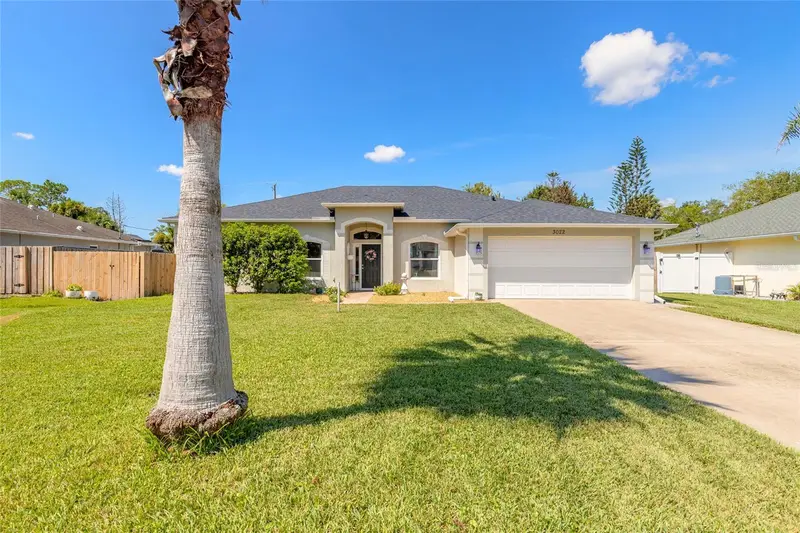 3022 Yule Tree Dr, FL