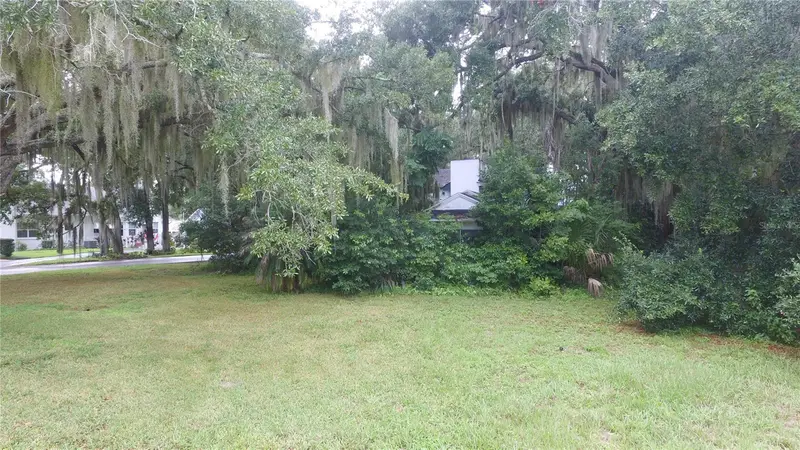 815 S 9th St, FL