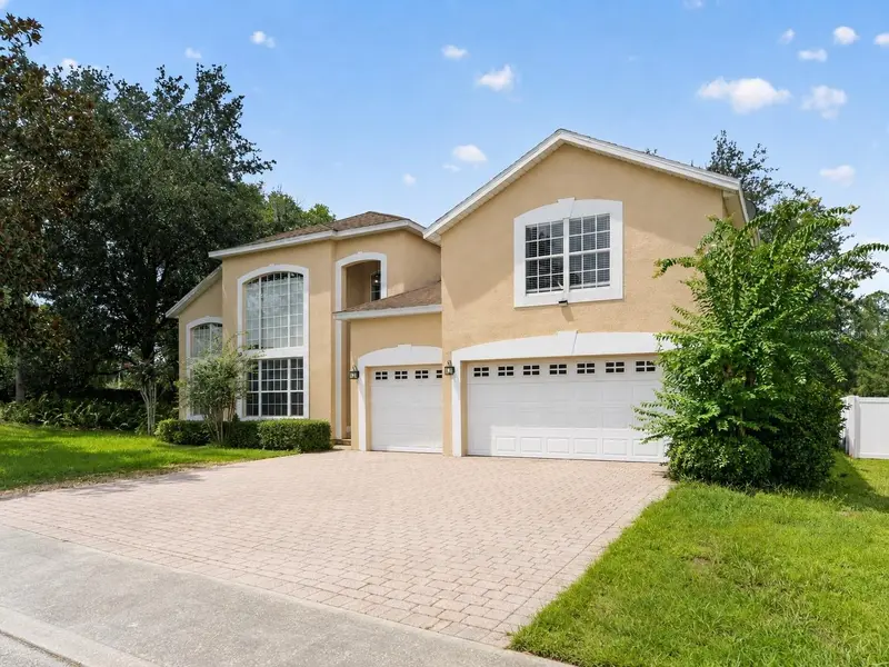 2100 Laurel Blossom Cir, FL