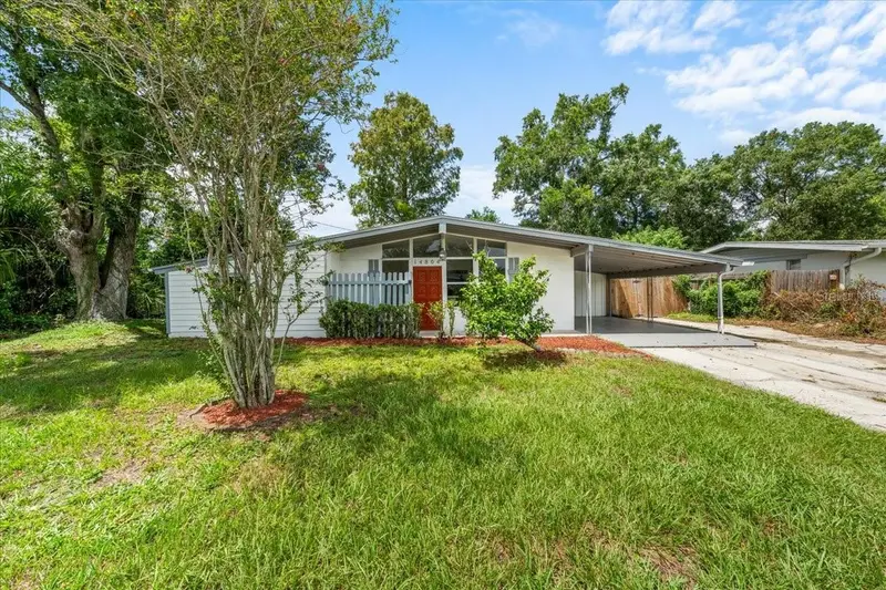 14804 N Boulevard, FL