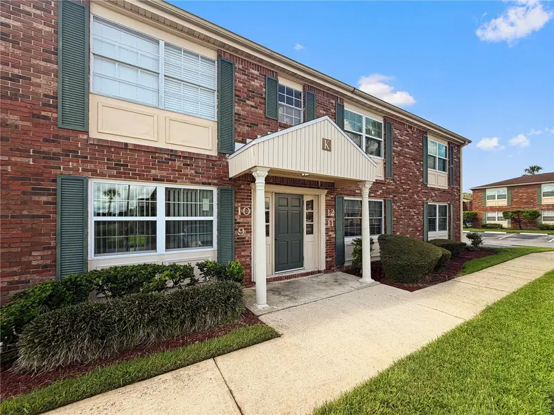 1920 E Edgewood Dr #K9, FL