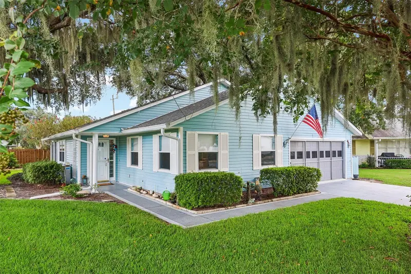 1607 Selkirk Dr, FL