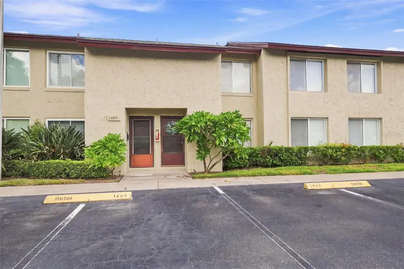 4215 E Bay Dr #1403, FL