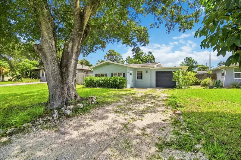 2924 Hillview St, FL