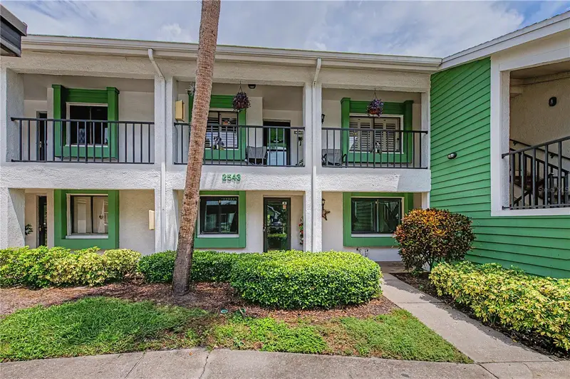 2543 Royal Pines Cir #17k, FL