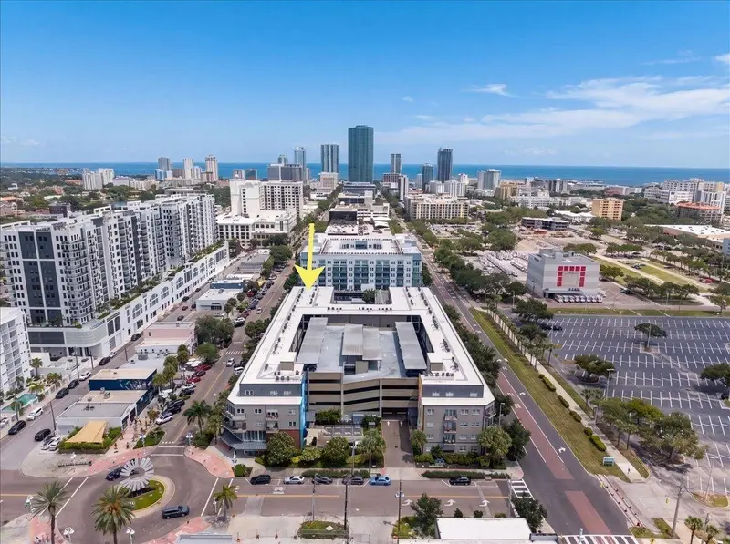 1010 Central Ave #412, FL