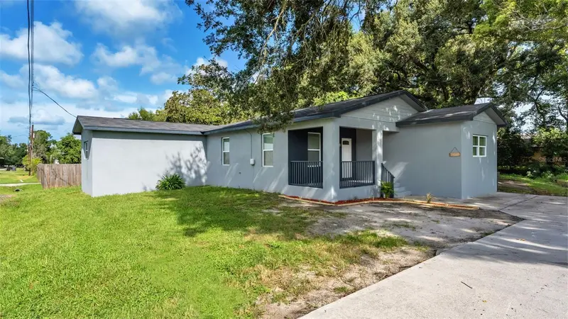2409 W Parker St, FL