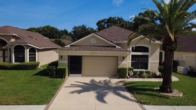 9221 Halberg Dr, FL