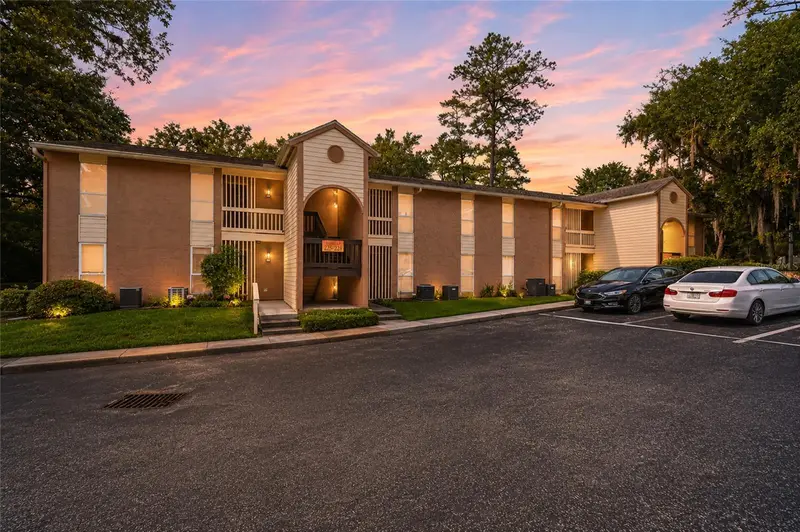 1810 Nw 23rd Blvd #230a, FL