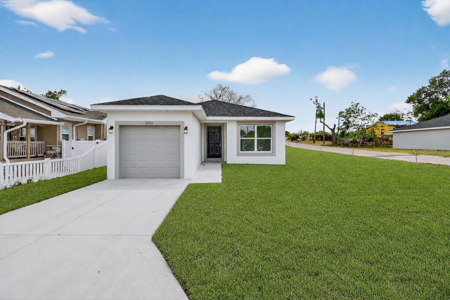 1003 Avenue A, FL