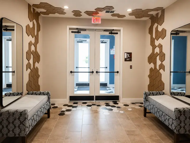 7545 Laureate Blvd #7301, FL
