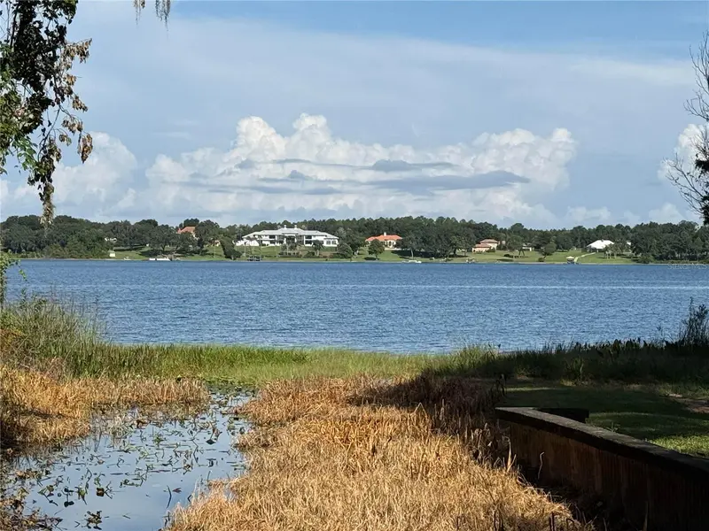 37751 Lake Dalhousie Dr, FL