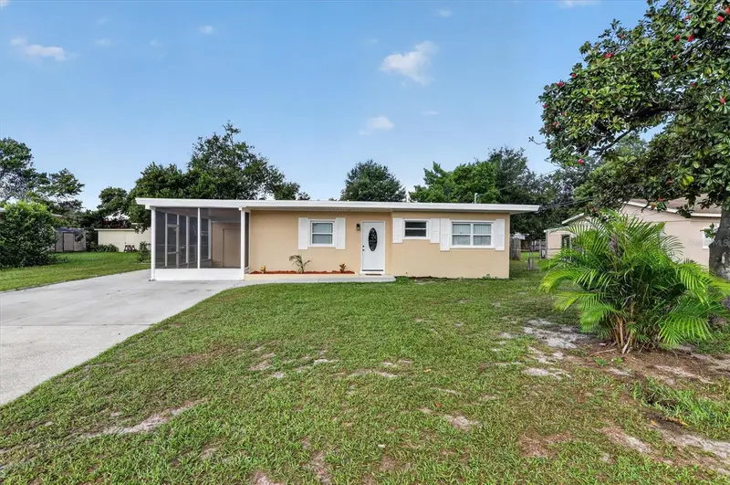 208 Palmyra Dr, FL