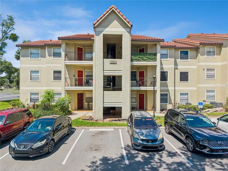 3012 Parkway Blvd #203, FL