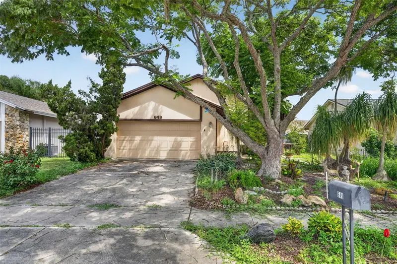 649 Sausalito Blvd, FL