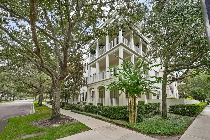 1674 Lakemont Ave #101, FL