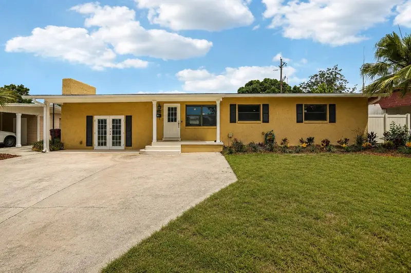 3707 Pelican Ln, FL
