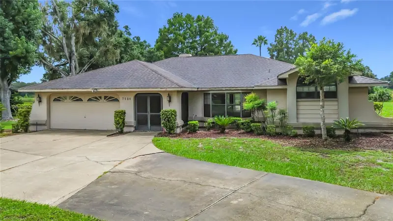 7520 E Pocono Dr, FL