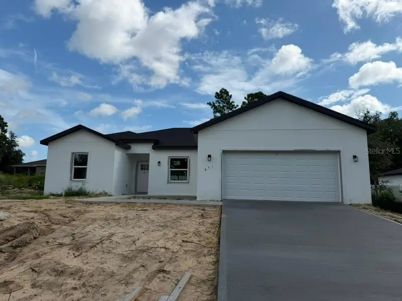 671 Marion Oaks Manor, FL
