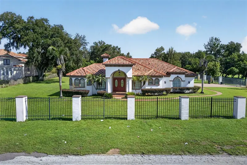 301 Pruett Rd, FL