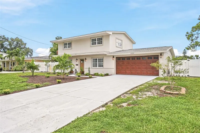 1494 85th Ave N, FL