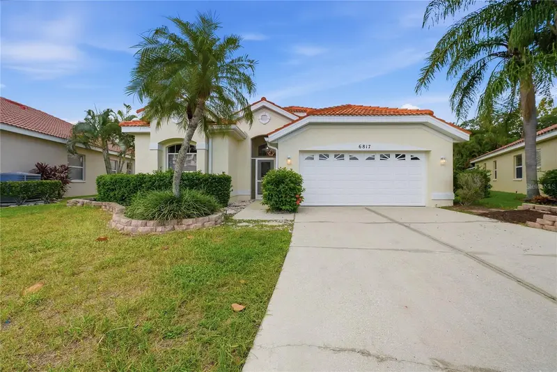 6817 Superior Street Cir, FL