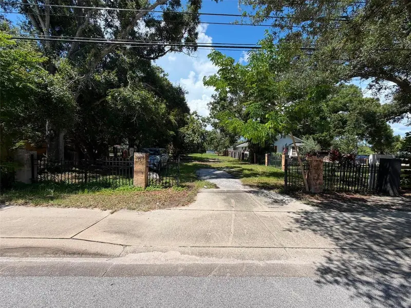 4365 78th Ave N, FL