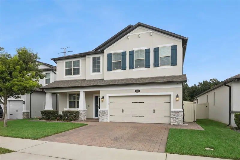 162 Blue Flax Pt, FL