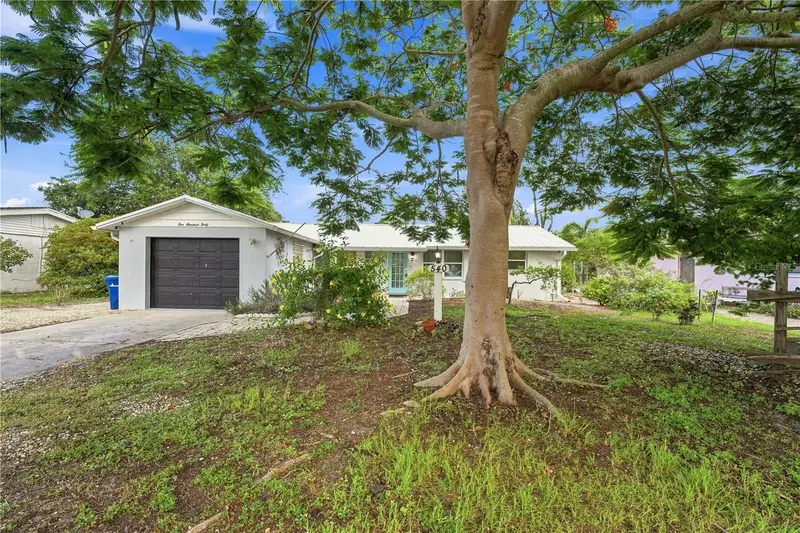 Bay Vista Blvd listing