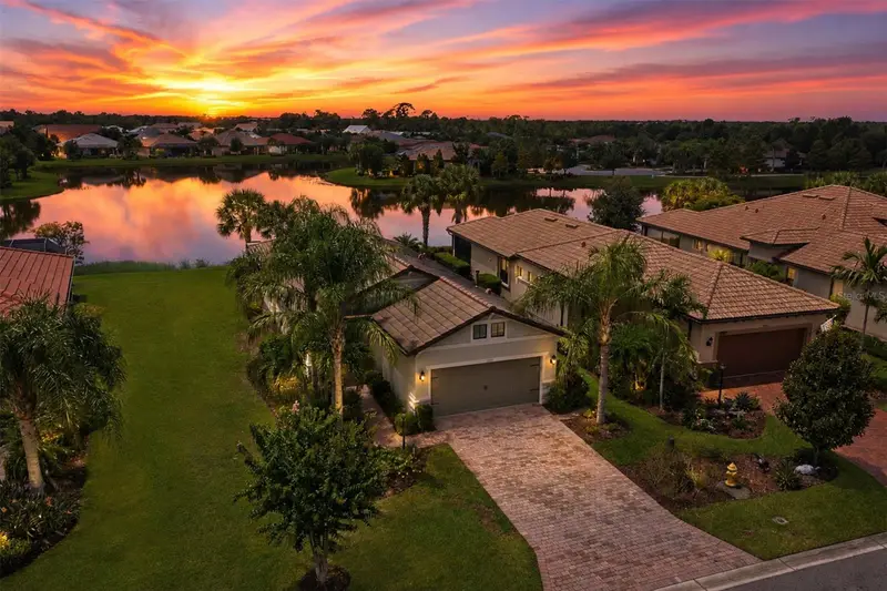 17523 Hampton Falls Ter, FL
