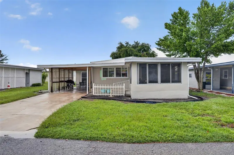 219 Paradise S, FL