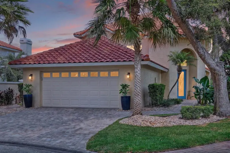 15 Madeira Ct, FL
