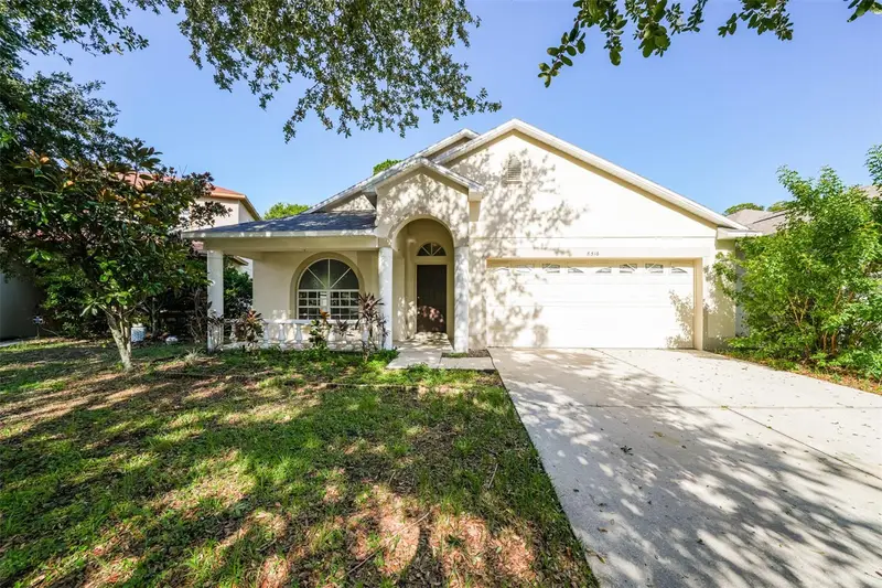 8516 Canterbury Lake Blvd, FL