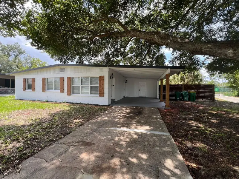 1221 Cypress Ln, FL
