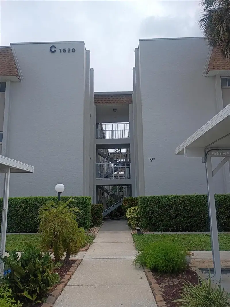 1520 Glen Oaks Dr E #248, FL