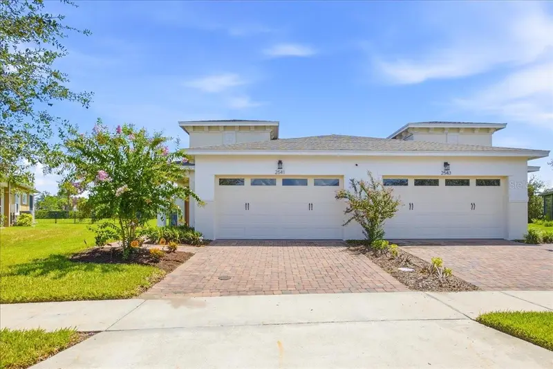2541 Yellow Brick Rd, FL