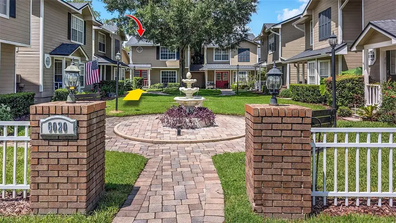 6020 Scotchwood Gln #105, FL