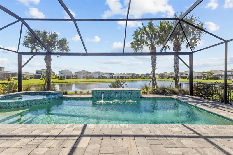 5755 Bluestar Ct, FL