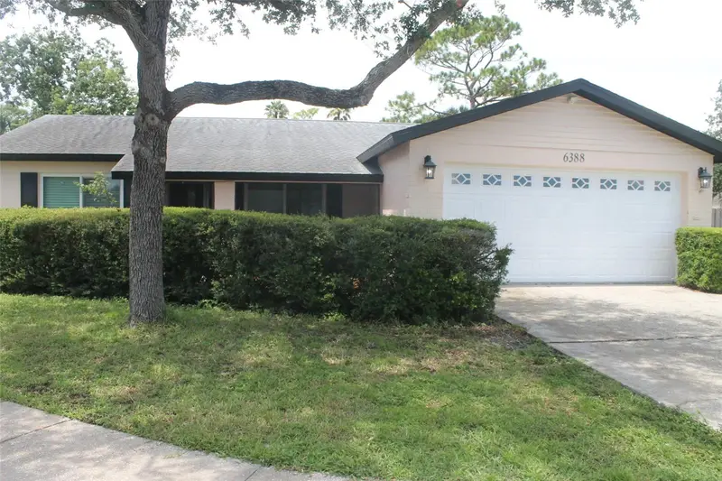 6388 68th Way N, FL