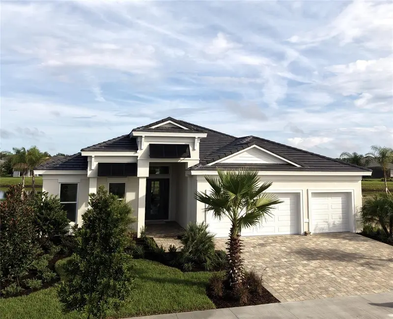 1561 Lake Bank Ln, FL