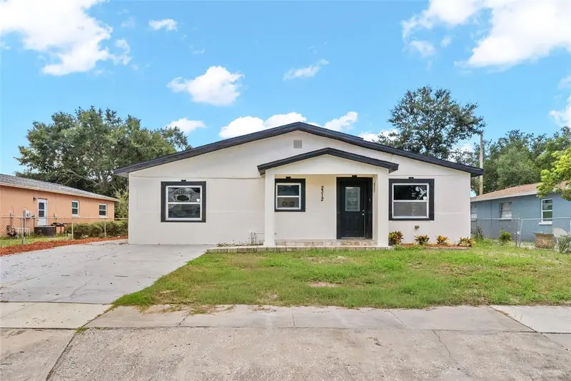 2312 22nd Ave Sw, FL