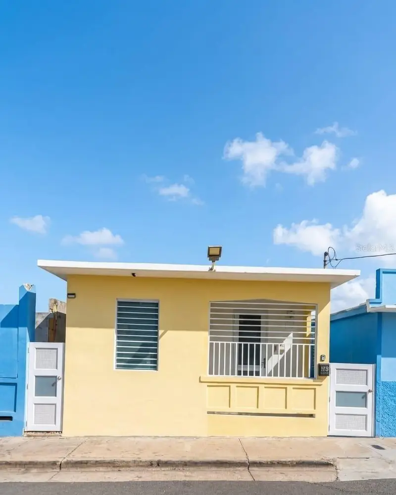 Calle Caridad Bo. Pueblo #73, PR