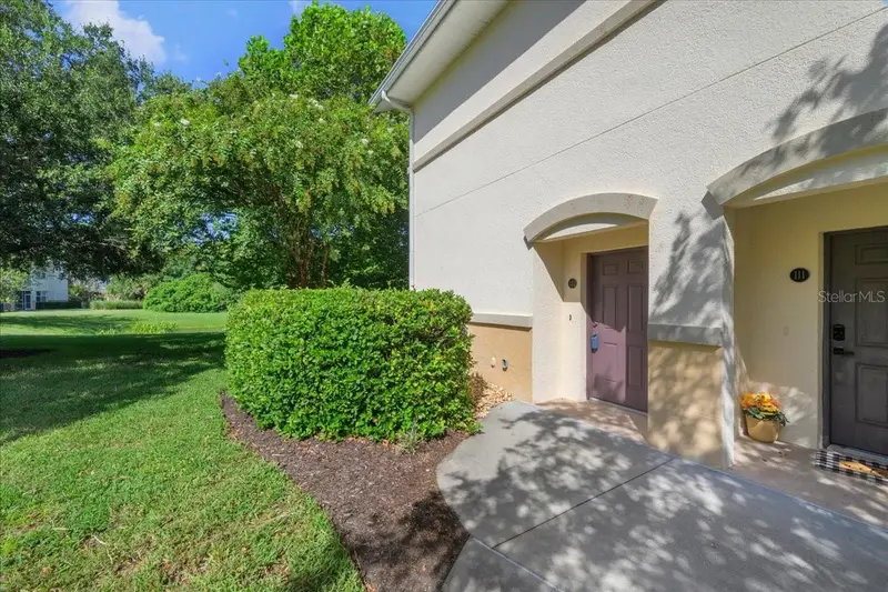 25 Riverview Bnd N #122, FL